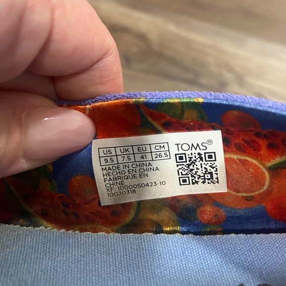 TOMS Alpargatas x Frida Kahlo colorful slip on shoes size 9.5 - Picture 3 of 8